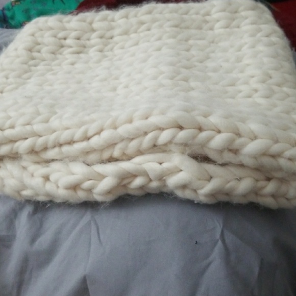 Accessories - Ivory infinity scarf